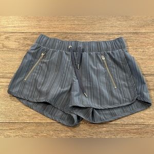 Athleta Blue Stripe Sway Drawstring pull on elastic waist shorts‎ pockets, sz XS